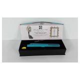 BNY hair flat iron, works