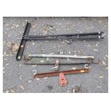 Misc. 3 pieces are hoist bars for engines, Easel