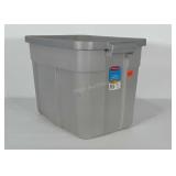 18 gallon Rubbermaid Roughneck storage tote with