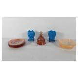 Glassware group, includes two Fire King dishes,