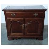 Thomasville Furniture Server, flip top bar Style,