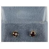 14k gold and ruby stud earrings