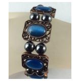 Magnetic by design equilibrium stone stretch