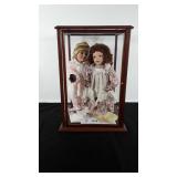 Porcelain dolls, includes The Hamilton