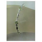 7.25in Sterling peridot 1ct bracelet