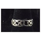 Silver "OXXOXXO" Band Ring 2.2 grams Sterling