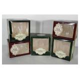 Plastic / disposable wine and champagne glasses,