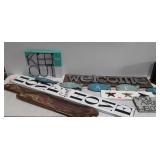 Home decor group, includes galvanized welcome