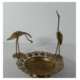 Brass decor, includes bird figurines and pedestal