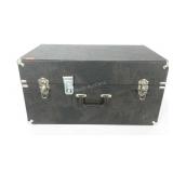 Storage trunk, 15 x 25 x 13 1/2