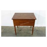 Flip top storage table, 22 x 30 x 30