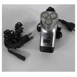 Norelco 835RX rechargeable cord/cordless razor in