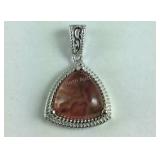 Picture triplet quartz pendant platinum bond
