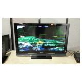 Sony Brava 40" LCD digital tv in stand. No