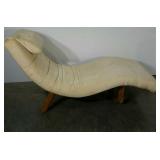 Chaise lounge, warped frame needs leveled, pad