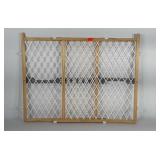 Adjustable baby gate. Poly with wooden frame.