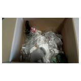 Skid lot: includes coffee maker, home decor,