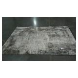 Area rug, 5