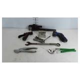 Tools, Craftsman pipe wrench, hose nozzles,