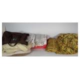 Mixed linens lot: king sized comforter with