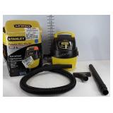 Stanley 1 gallon portable wet/dry vacuum with