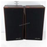 Pair of Polk Audio speakers, monitor series, 5