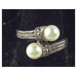 Sterling silver and pearl ring size 9