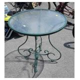 Balcony Table, 28" round glass top, aluminum