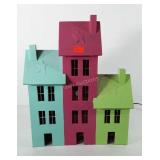 Country Craft houses lamp, 4" x 14" x 18"