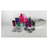Water bottles, includes one 1 gallon bottle, Rtic