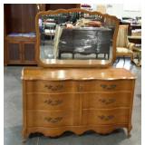 Bassett Furniture, six drawer dresser with