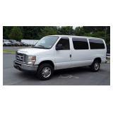 2010 FORD E-350 XLT Super Duty