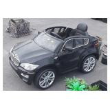 BMW, Kids Car. No Charger, uncharged. Cracked