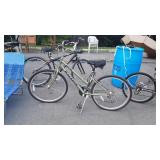 Riley SC30 bike with 26in wheels, tires flat,