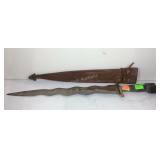 Matchete/sword with sheath does have rusting