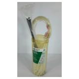 Assortment of zip ties.