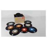 Vinyl records, approximately 100 45 rpms, variety