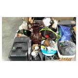 Skid lot: foot bath, printer, lamp, large vase,