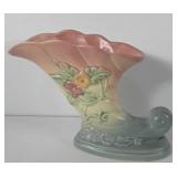 Hull cornucopia pottery planter, 6"