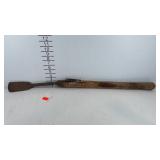 Antique honing chisel, handle is busted, 32" long