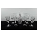 Glassware/crystal, includes decanter and six wine