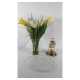 Mixed group, includes vase of everlasting