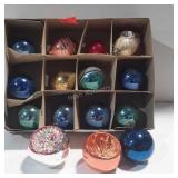 15 vintage Christmas tree bulbs