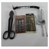 Tools, includes Pry bar, craftsman robot grip