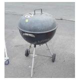 Weber 20" Charcoal Grill, with charcoal inside,