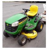John Deere, D130, Riding Mower, 22hp Briggs