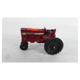 ERTL international Toy  tractor, 5"