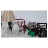 Table lamp, totes, glassware, basket, knives and
