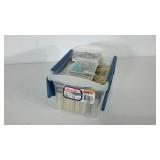 3 qt plastic container of baseball cards