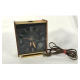 Mid Century ceiling projection alarm clock, does